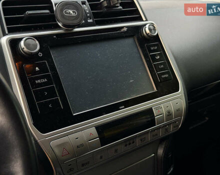 Черный Тойота Ленд Крузер Прадо, объемом двигателя 2.7 л и пробегом 60 тыс. км за 34690 $, фото 19 на Automoto.ua