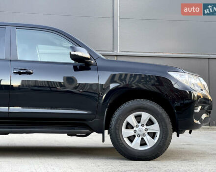 Черный Тойота Ленд Крузер Прадо, объемом двигателя 2.69 л и пробегом 215 тыс. км за 25500 $, фото 6 на Automoto.ua