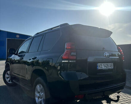 Черный Тойота Ленд Крузер Прадо, объемом двигателя 2.7 л и пробегом 106 тыс. км за 34900 $, фото 5 на Automoto.ua