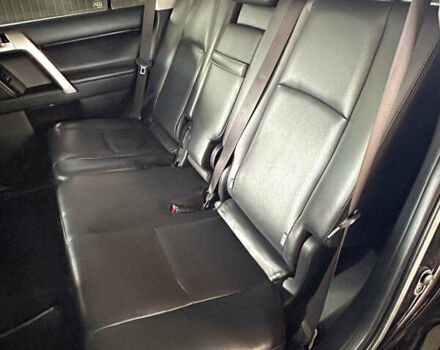 Черный Тойота Ленд Крузер Прадо, объемом двигателя 2.76 л и пробегом 127 тыс. км за 39000 $, фото 37 на Automoto.ua