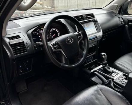 Черный Тойота Ленд Крузер Прадо, объемом двигателя 2.76 л и пробегом 183 тыс. км за 37500 $, фото 8 на Automoto.ua