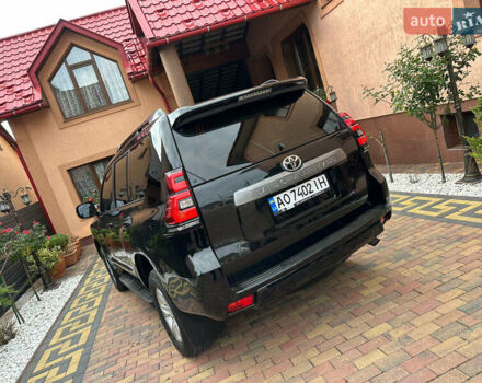 Тойота Ленд Крузер Прадо 2018 в Тячеве на Automoto.ua Черный Тойота Ленд Крузер Прадо, объемом двигателя 2.69 л и пробегом 102 тыс. км за 28999 $, фото 2 на Automoto.ua