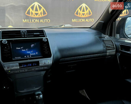 Черный Тойота Ленд Крузер Прадо, объемом двигателя 2.75 л и пробегом 139 тыс. км за 38400 $, фото 13 на Automoto.ua