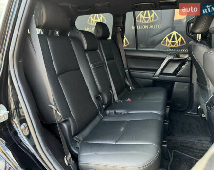 Черный Тойота Ленд Крузер Прадо, объемом двигателя 2.75 л и пробегом 139 тыс. км за 38400 $, фото 8 на Automoto.ua