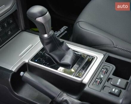 Черный Тойота Ленд Крузер Прадо, объемом двигателя 2.8 л и пробегом 190 тыс. км за 33900 $, фото 37 на Automoto.ua