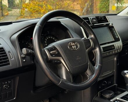 Черный Тойота Ленд Крузер Прадо, объемом двигателя 2.7 л и пробегом 60 тыс. км за 34690 $, фото 13 на Automoto.ua