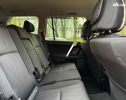 Черный Тойота Ленд Крузер Прадо, объемом двигателя 2.7 л и пробегом 60 тыс. км за 34690 $, фото 24 на Automoto.ua