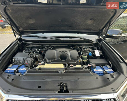 Черный Тойота Ленд Крузер Прадо, объемом двигателя 2.76 л и пробегом 127 тыс. км за 41500 $, фото 45 на Automoto.ua