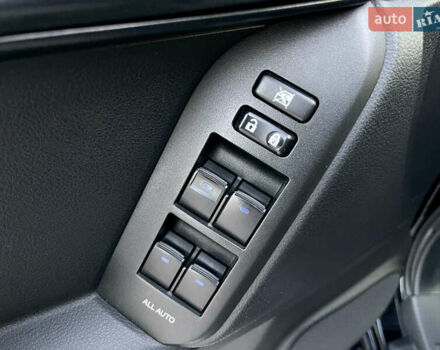 Черный Тойота Ленд Крузер Прадо, объемом двигателя 2.69 л и пробегом 215 тыс. км за 25500 $, фото 23 на Automoto.ua