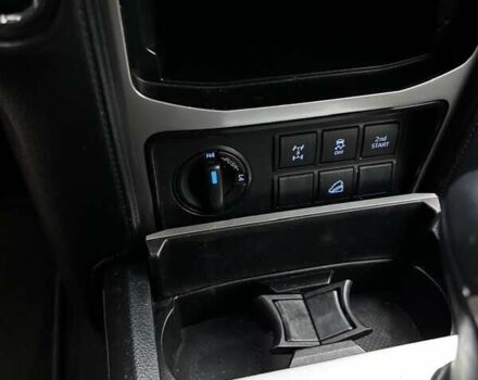 Черный Тойота Ленд Крузер Прадо, объемом двигателя 2.76 л и пробегом 183 тыс. км за 37500 $, фото 10 на Automoto.ua