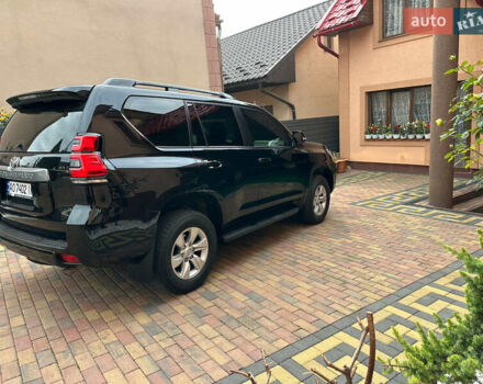 Тойота Ленд Крузер Прадо 2018 в Тячеве на Automoto.ua Черный Тойота Ленд Крузер Прадо, объемом двигателя 2.69 л и пробегом 102 тыс. км за 28999 $, фото 1 на Automoto.ua