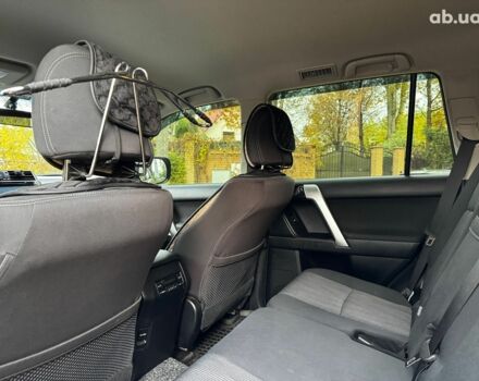 Черный Тойота Ленд Крузер Прадо, объемом двигателя 2.7 л и пробегом 60 тыс. км за 34690 $, фото 22 на Automoto.ua