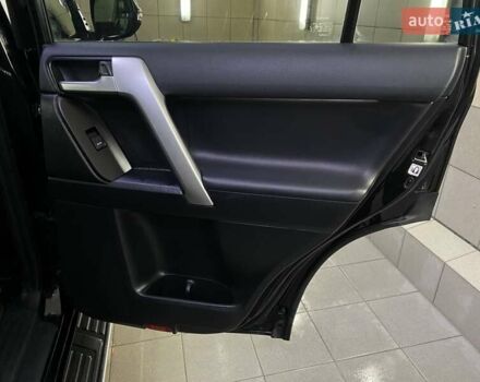 Чорний Тойота Ленд Крузер Прадо, об'ємом двигуна 2.8 л та пробігом 85 тис. км за 44500 $, фото 22 на Automoto.ua