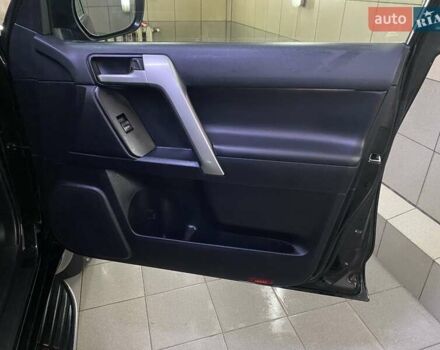 Чорний Тойота Ленд Крузер Прадо, об'ємом двигуна 2.8 л та пробігом 85 тис. км за 44500 $, фото 24 на Automoto.ua