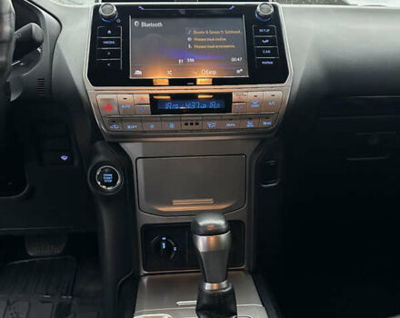 Черный Тойота Ленд Крузер Прадо, объемом двигателя 4 л и пробегом 58 тыс. км за 40000 $, фото 6 на Automoto.ua