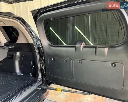 Черный Тойота Ленд Крузер Прадо, объемом двигателя 3.96 л и пробегом 150 тыс. км за 37500 $, фото 7 на Automoto.ua