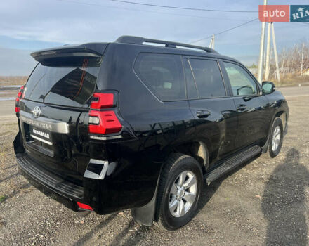 Черный Тойота Ленд Крузер Прадо, объемом двигателя 2.8 л и пробегом 107 тыс. км за 37500 $, фото 5 на Automoto.ua