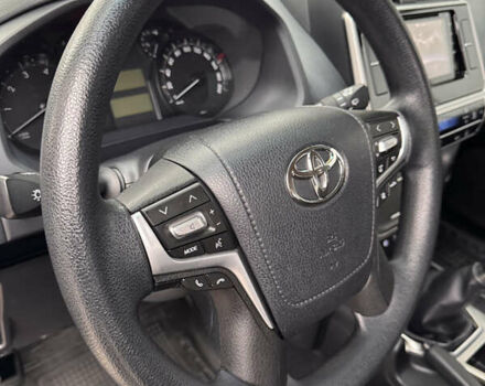 Черный Тойота Ленд Крузер Прадо, объемом двигателя 2.69 л и пробегом 111 тыс. км за 28500 $, фото 11 на Automoto.ua