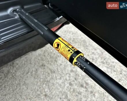 Черный Тойота Ленд Крузер Прадо, объемом двигателя 4 л и пробегом 105 тыс. км за 34750 $, фото 66 на Automoto.ua