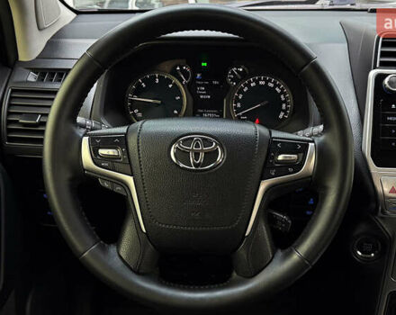 Чорний Тойота Ленд Крузер Прадо, об'ємом двигуна 2.76 л та пробігом 168 тис. км за 38400 $, фото 12 на Automoto.ua