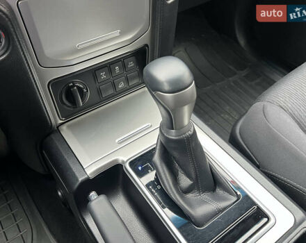 Черный Тойота Ленд Крузер Прадо, объемом двигателя 2.8 л и пробегом 34 тыс. км за 41800 $, фото 10 на Automoto.ua