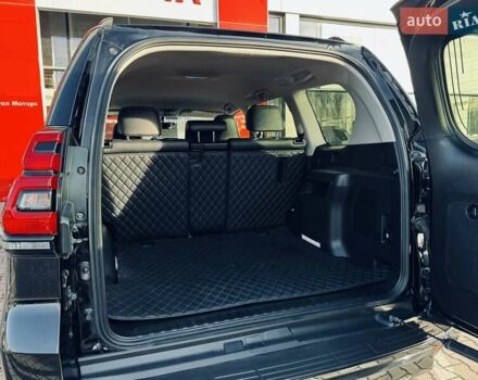 Черный Тойота Ленд Крузер Прадо, объемом двигателя 4 л и пробегом 96 тыс. км за 39678 $, фото 12 на Automoto.ua