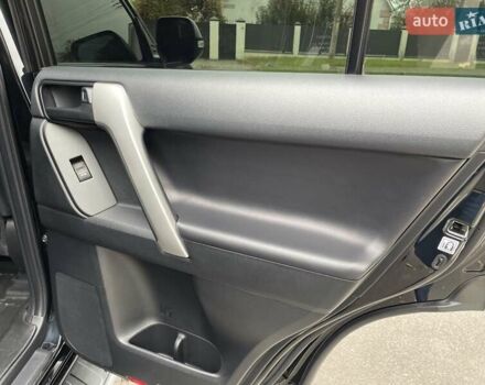 Чорний Тойота Ленд Крузер Прадо, об'ємом двигуна 2.8 л та пробігом 88 тис. км за 39800 $, фото 46 на Automoto.ua