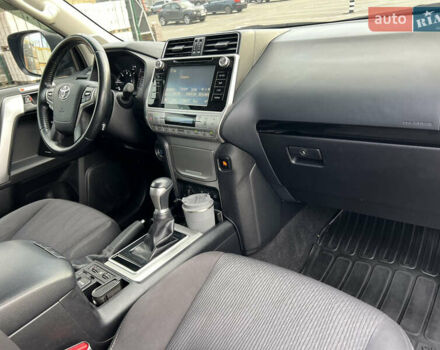 Черный Тойота Ленд Крузер Прадо, объемом двигателя 2.76 л и пробегом 118 тыс. км за 35555 $, фото 12 на Automoto.ua