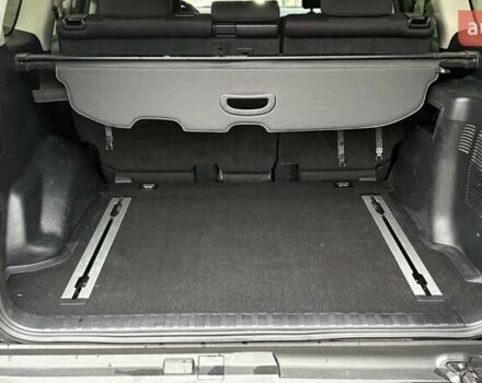 Чорний Тойота Ленд Крузер Прадо, об'ємом двигуна 2.76 л та пробігом 175 тис. км за 37470 $, фото 9 на Automoto.ua