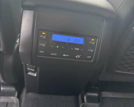 Черный Тойота Ленд Крузер Прадо, объемом двигателя 4 л и пробегом 117 тыс. км за 39500 $, фото 19 на Automoto.ua