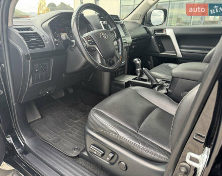 Черный Тойота Ленд Крузер Прадо, объемом двигателя 4 л и пробегом 117 тыс. км за 39500 $, фото 21 на Automoto.ua