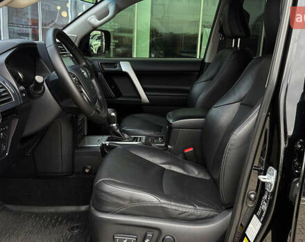 Чорний Тойота Ленд Крузер Прадо, об'ємом двигуна 2.76 л та пробігом 168 тис. км за 38400 $, фото 11 на Automoto.ua