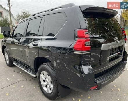 Черный Тойота Ленд Крузер Прадо, объемом двигателя 2.8 л и пробегом 87 тыс. км за 39800 $, фото 6 на Automoto.ua