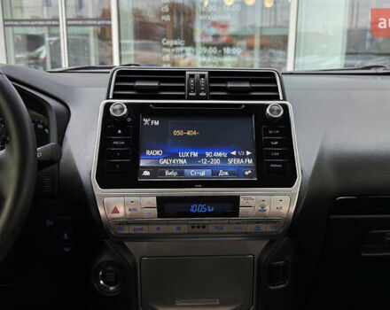 Чорний Тойота Ленд Крузер Прадо, об'ємом двигуна 2.76 л та пробігом 168 тис. км за 38400 $, фото 14 на Automoto.ua