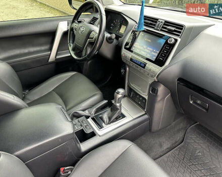 Чорний Тойота Ленд Крузер Прадо, об'ємом двигуна 3.96 л та пробігом 101 тис. км за 37500 $, фото 33 на Automoto.ua