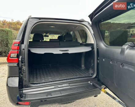 Чорний Тойота Ленд Крузер Прадо, об'ємом двигуна 3.96 л та пробігом 101 тис. км за 37500 $, фото 14 на Automoto.ua