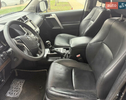 Чорний Тойота Ленд Крузер Прадо, об'ємом двигуна 4 л та пробігом 156 тис. км за 36900 $, фото 13 на Automoto.ua