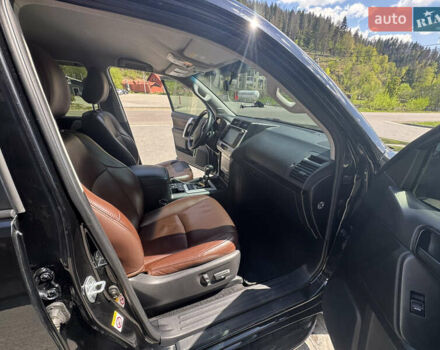 Черный Тойота Ленд Крузер Прадо, объемом двигателя 3.96 л и пробегом 140 тыс. км за 37000 $, фото 2 на Automoto.ua