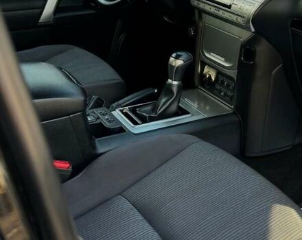 Черный Тойота Ленд Крузер Прадо, объемом двигателя 2.8 л и пробегом 143 тыс. км за 34500 $, фото 16 на Automoto.ua