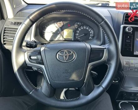 Чорний Тойота Ленд Крузер Прадо, об'ємом двигуна 3.96 л та пробігом 158 тис. км за 37999 $, фото 34 на Automoto.ua