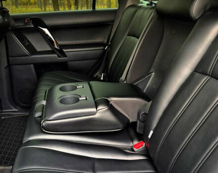 Чорний Тойота Ленд Крузер Прадо, об'ємом двигуна 2.8 л та пробігом 98 тис. км за 39900 $, фото 20 на Automoto.ua