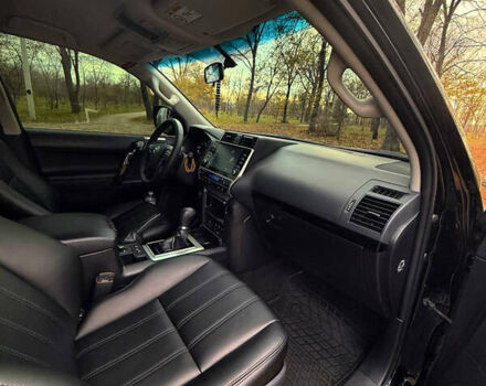 Чорний Тойота Ленд Крузер Прадо, об'ємом двигуна 2.8 л та пробігом 98 тис. км за 39900 $, фото 14 на Automoto.ua