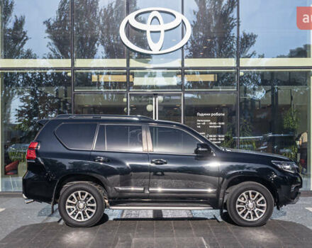 Черный Тойота Ленд Крузер Прадо, объемом двигателя 3.96 л и пробегом 128 тыс. км за 42943 $, фото 17 на Automoto.ua