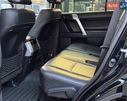 Черный Тойота Ленд Крузер Прадо, объемом двигателя 3.96 л и пробегом 149 тыс. км за 41500 $, фото 21 на Automoto.ua