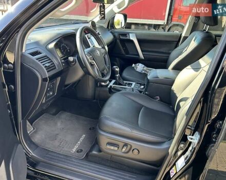 Чорний Тойота Ленд Крузер Прадо, об'ємом двигуна 3.96 л та пробігом 158 тис. км за 37999 $, фото 27 на Automoto.ua