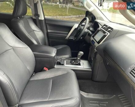 Чорний Тойота Ленд Крузер Прадо, об'ємом двигуна 2.8 л та пробігом 88 тис. км за 39800 $, фото 53 на Automoto.ua