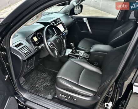 Черный Тойота Ленд Крузер Прадо, объемом двигателя 4 л и пробегом 105 тыс. км за 34750 $, фото 27 на Automoto.ua