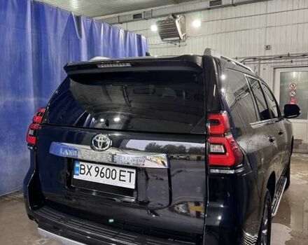 Черный Тойота Ленд Крузер Прадо, объемом двигателя 4 л и пробегом 139 тыс. км за 42000 $, фото 4 на Automoto.ua
