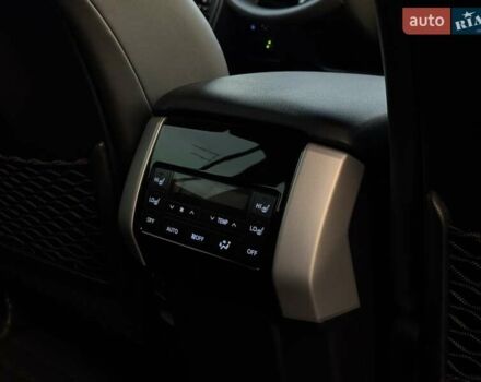 Черный Тойота Ленд Крузер Прадо, объемом двигателя 3.96 л и пробегом 149 тыс. км за 41500 $, фото 20 на Automoto.ua