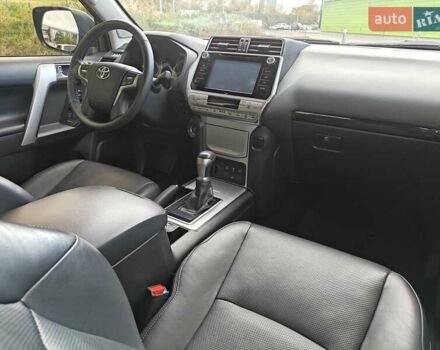 Черный Тойота Ленд Крузер Прадо, объемом двигателя 2.76 л и пробегом 163 тыс. км за 37500 $, фото 16 на Automoto.ua